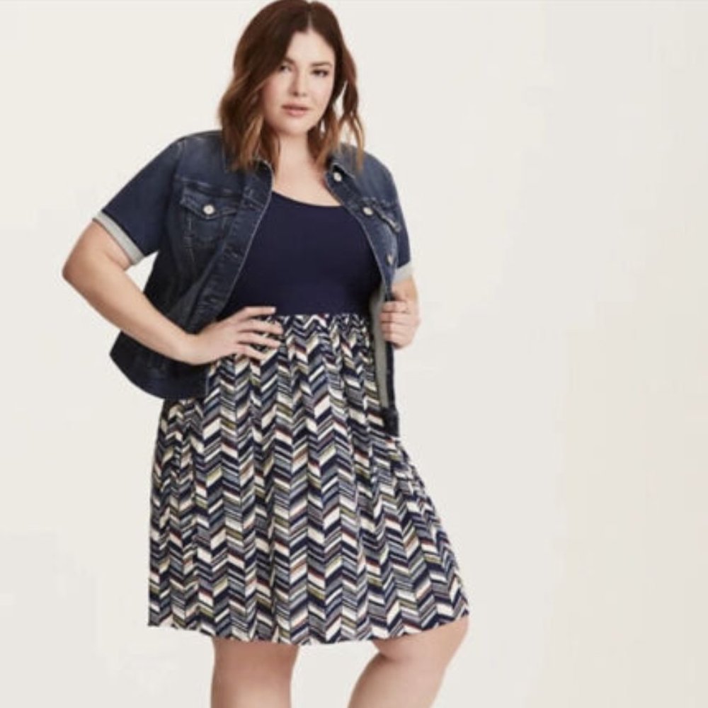 Torrid Dress Size 2 Blue Chevron Print Tank Dress Fit Flare Plus
